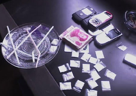 点击图片翻页